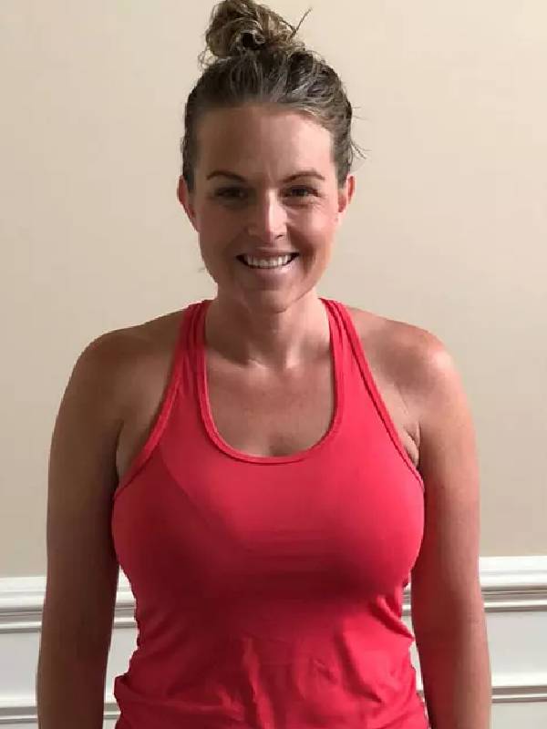 lady in red after